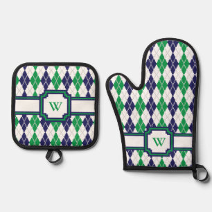 Ensemble De Gant De Cuisine Et De Manique Sur le Vert Argyle