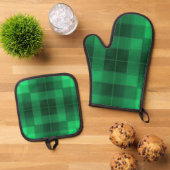 Ensemble De Gant De Cuisine Et De Manique Vérificateurs rétro (De haut en bas)