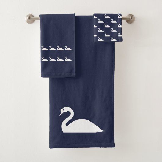 Ensemble de serviettes bleu et blanc Swane BathOce (En situation)