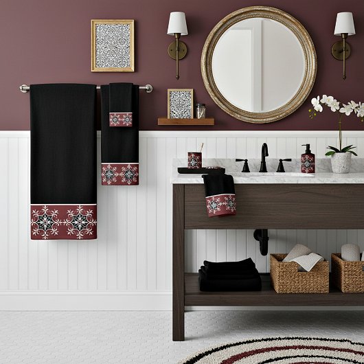 Ensemble de serviettes de bain à médaillon noir et