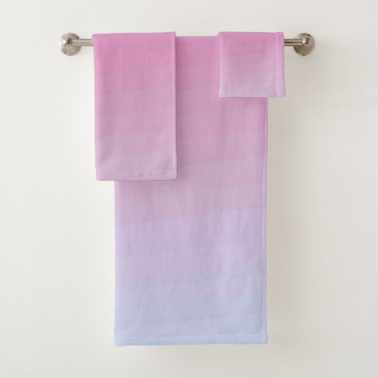 Ensemble de serviettes de bain américaine en coule (En situation)