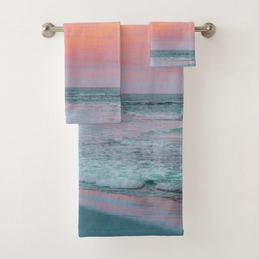 Ensemble de serviettes de bain américaine en coule (En situation)