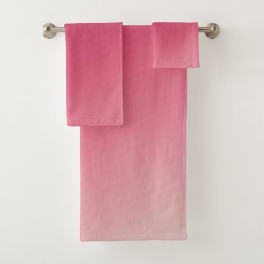 Ensemble de serviettes de bain américaine en coule (En situation)