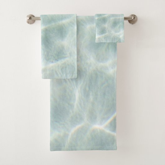 Ensemble de serviettes de bain américaine en coule (En situation)