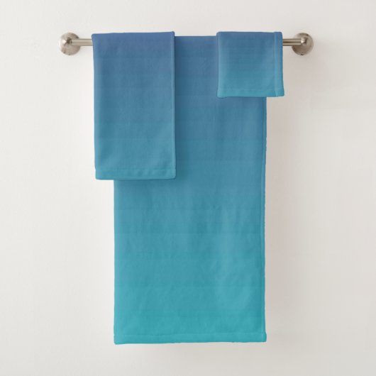 Ensemble de serviettes de bain américaine en coule (En situation)
