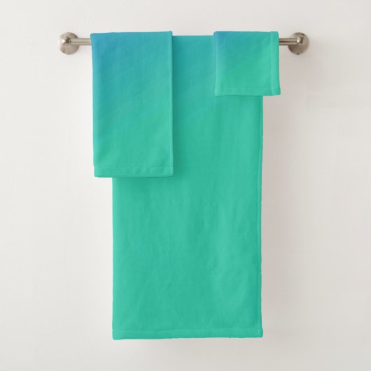Ensemble de serviettes de bain américaine en coule (En situation)