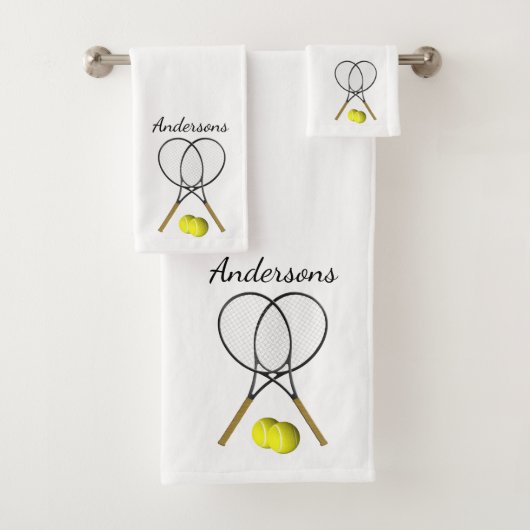 Ensemble de serviettes de bain blanches de tennis (En situation)
