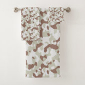 Ensemble de serviettes de bain Camo (En situation)