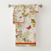 Ensemble de serviettes de bain fleurs et papillons (En situation)