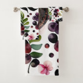 Ensemble de serviettes de bain florales bleues pou (En situation)