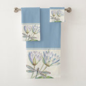 Ensemble de serviettes de bain lotus et libellule (En situation)