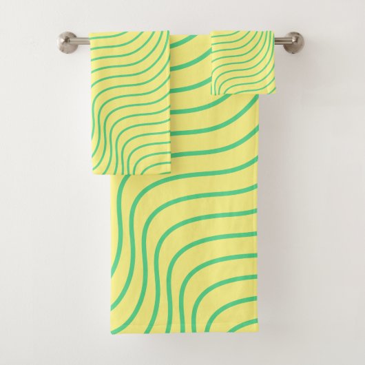 Ensemble de serviettes de bain moderne Wavey Strip (En situation)