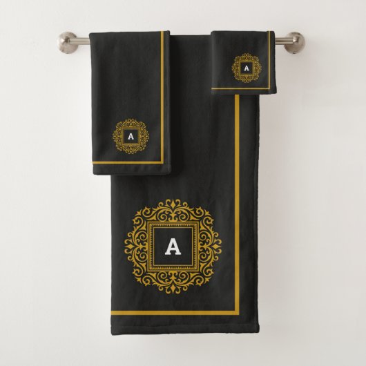 Ensemble de serviettes de bain Monogram (En situation)