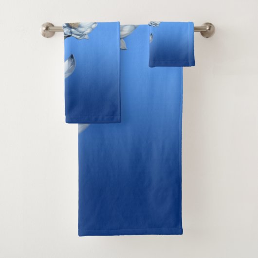 Ensemble de serviettes Fleurs aquarelle bleue (En situation)