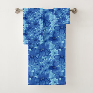 Ensemble de serviettes florales d'aquarelle bleu v