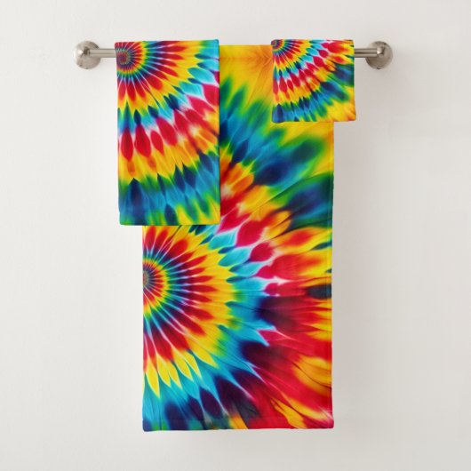 Ensemble de serviettes tie-dye arc-en-ciel psychéd (En situation)
