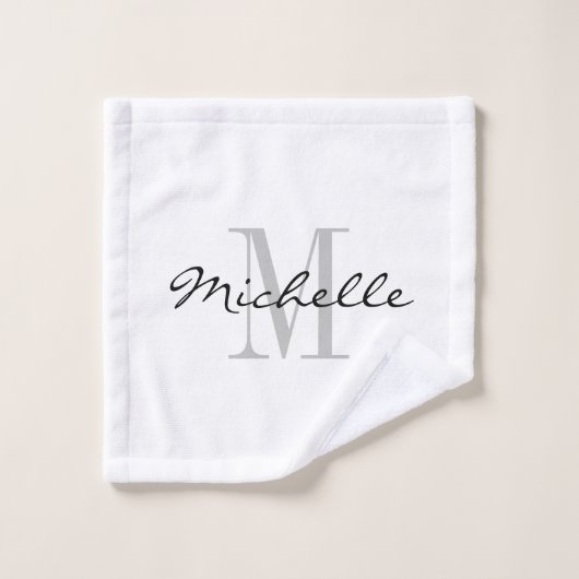Ensemble décoré d'un monogramme de serviette de (Gant de toilette)