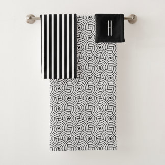 Ensemble moderne de serviettes de bain noir et bla