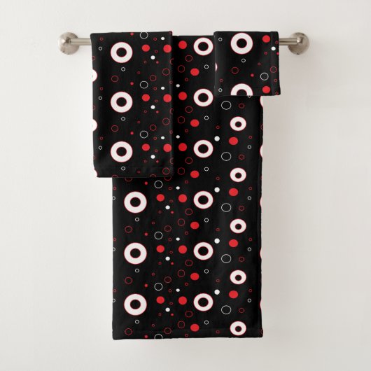 Ensemble noir rouge et de blanc de bulles de polka (En situation)