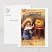 Entertaining Halloween Boy Carving Pumpkin Briefkaart (Voorkant / Achterkant)