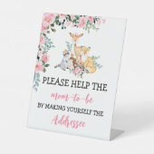 Envelope Station Sign Baby shower Woodland Girl Reclamebord Met Voetstuk (Voorkant)