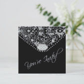 Enveloppe noire - Invitation - Votre choix (Debout devant)