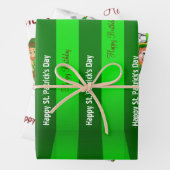 Envelopper les feuilles de papier Joyeux anniversa (En situation)