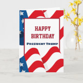 ENVOYER UNE CARTE D'ANNIVERSAIRE À DONALD TRUMP (Fleur jaune)
