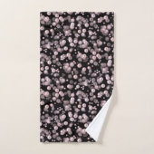 Éparcelles de perles roses et blanches sur velours (Serviette à main)