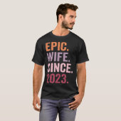 Epic Wife Since 2023 1 T-shirt (Voorkant volledig)