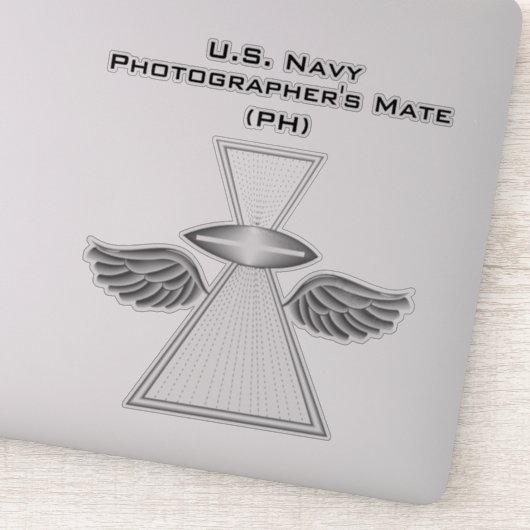 Épouse du photographe (PH) avec Sticker d'ailes (Détail)