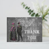 Épouser déplaisant de Merci de jeune mariée et de (Debout devant)