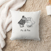 Épouser le coussin avec des jeunes mariés (Couverture)