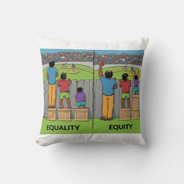 Equality vs Equity – Inspiring Social Justice  Kussen (Voorkant)