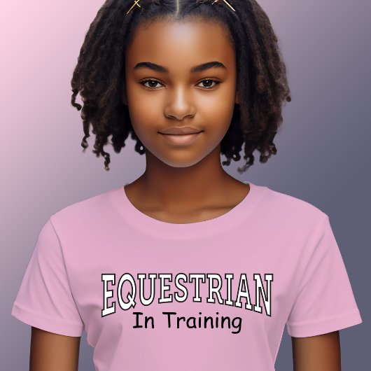 Equestre en T-shirt rose