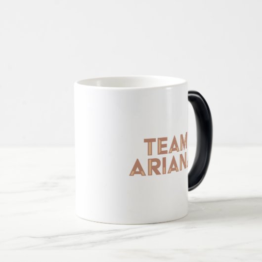 Équipe Ariana Mug (Devant droit)
