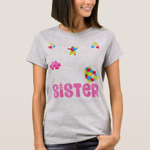 Er is dus een jongen die altijd een stuk of t-shirt