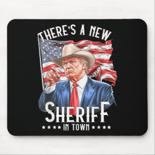 Er is een nieuwe sheriff in de stad, Cowboy Trump  Muismat