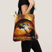 "Er is geen planet B" met de verbrande aarde Tote Bag (Dichtbij)