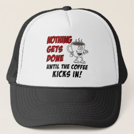 Er wordt niets gedaan met koffie-knuppels in trucker pet