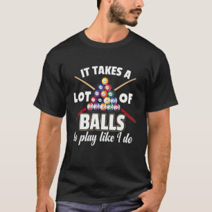Er zijn veel ballen voor nodig om te spelen zoals t-shirt