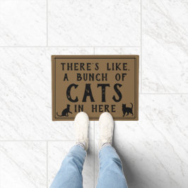Er zit hier een hoop katten in | Funny Cat Deurmat