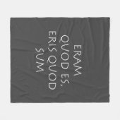 Eram quod es eris quod sum fleece deken (Voorkant (Horizontaal))