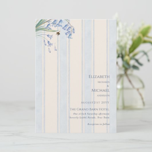 Erfgoed Bluebells Bees Blue Crème Bloem Bruiloft Kaart (Staand voorkant)