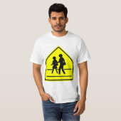 Erg leuk School Crossing Sign T-shirt (Voorkant volledig)