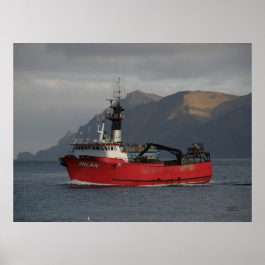Erla N, Crab Boat in de Nederlandse haven, Alaska Poster (Voorkant)