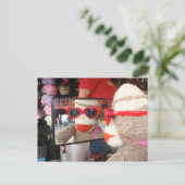 Ernie la carte postale Sock Monkey (Debout devant)
