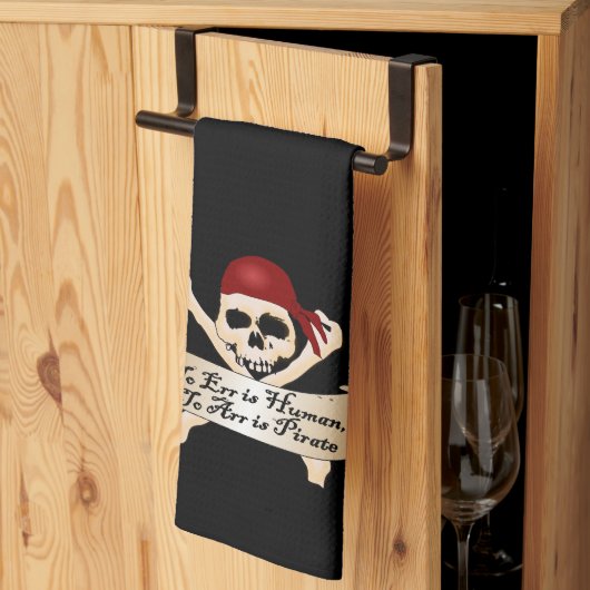 Err is mens, Arr is Pirate Theedoek (Derde Gevouwen)