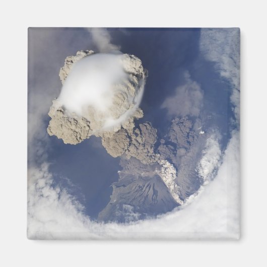 Eruptie van de Sarychev-vulkaan Magneet (Voorkant)