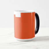 Ervaar de schoonheid van een blauwe hemel met een magische mok (Voorkant rechts)